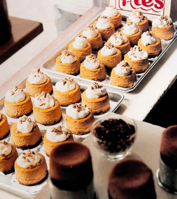Pumpkin cheesecake with gingersnap pecan crust