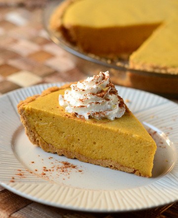 Pumpkin chiffon pie