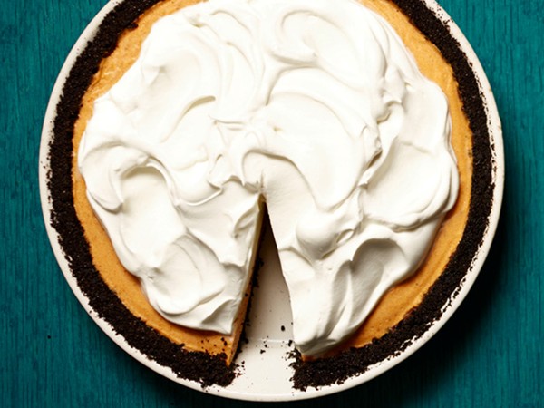 Pumpkin-chocolate chiffon pie