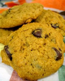 Pumpkin chocolate chip cookies