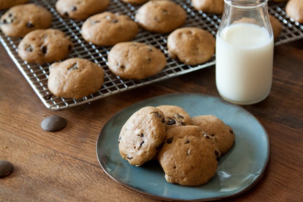 Pumpkin chocolate chip cookies