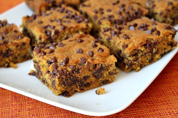 Pumpkin-chocolate chip squares