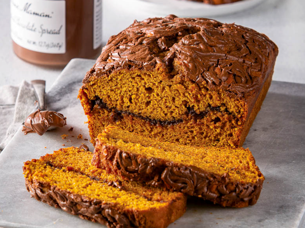 Pumpkin-chocolate swirl bread