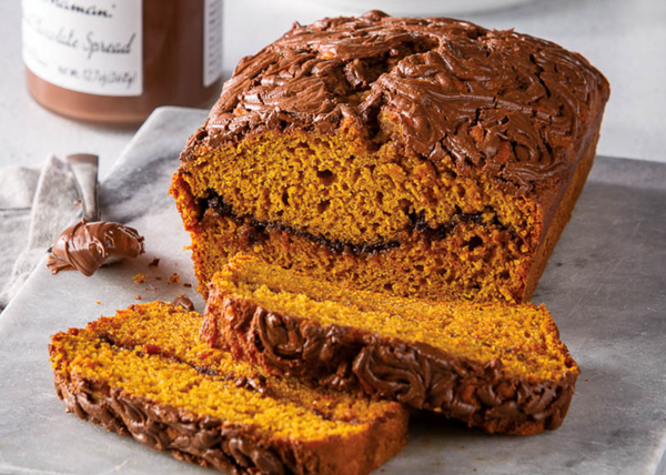 Pumpkin-chocolate swirl bread
