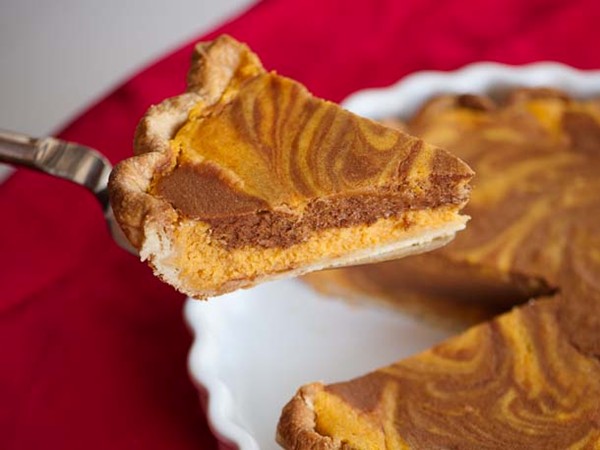 Pumpkin chocolate swirl pie