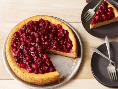 Pumpkin-cranberry cheesecake