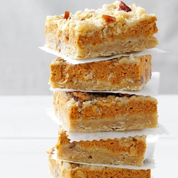 Pumpkin cream cheese bars