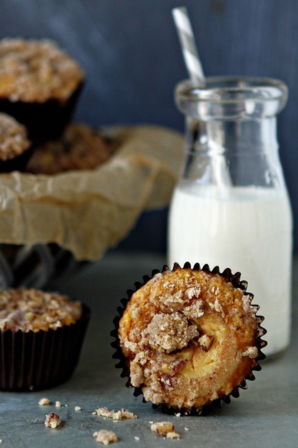 Pumpkin cream cheese muffins