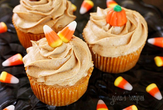 Pumpkin cupcakes with pumpkin spiced cream cheese frosting