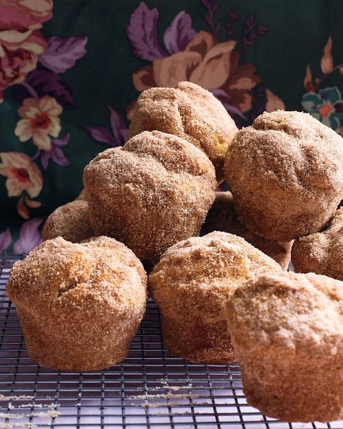 Pumpkin doughnut muffins