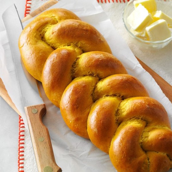Pumpkin egg braid