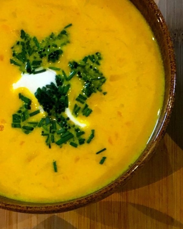 Pumpkin, ginger, chickpea and cheese soup