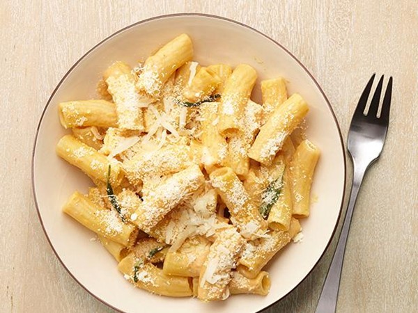 Pumpkin pasta Alfredo