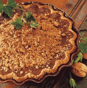 Pumpkin pie with ginger streusel