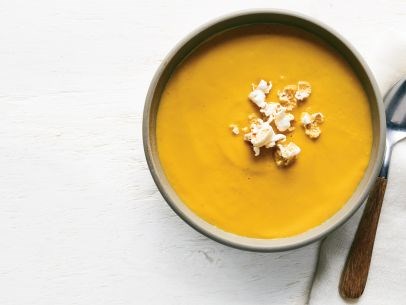 Pumpkin-popcorn soup