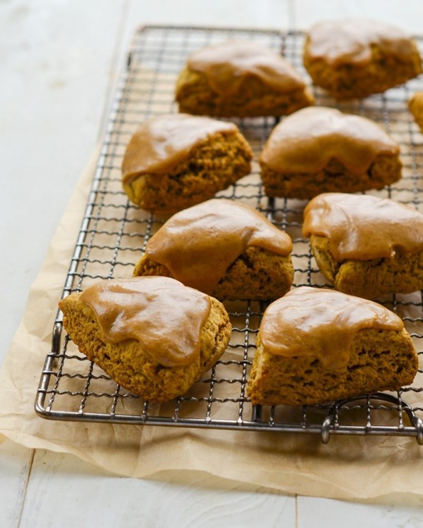 Pumpkin scones with spiced pumpkin glaze