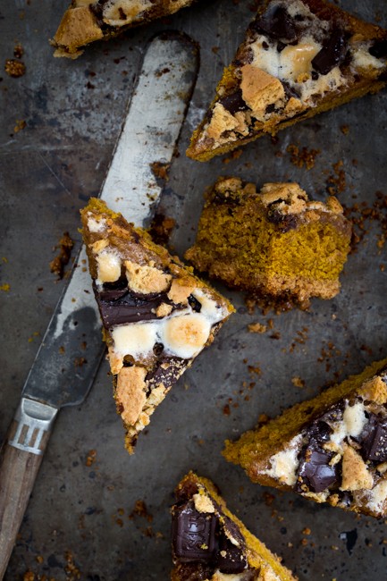 Pumpkin s'mores bars