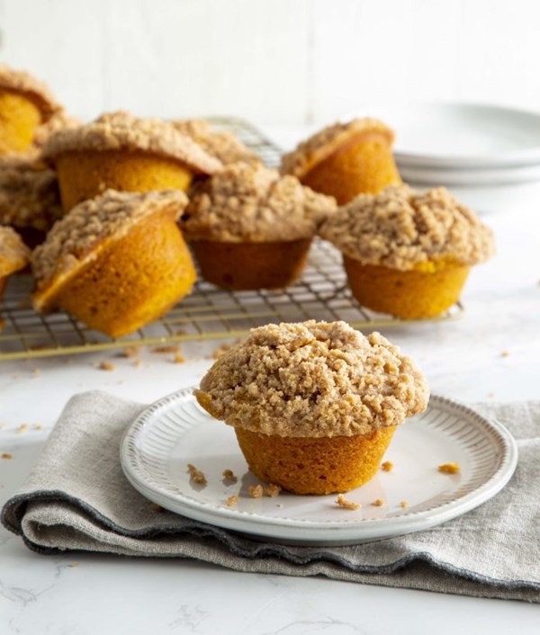 Pumpkin snickerdoodle muffins