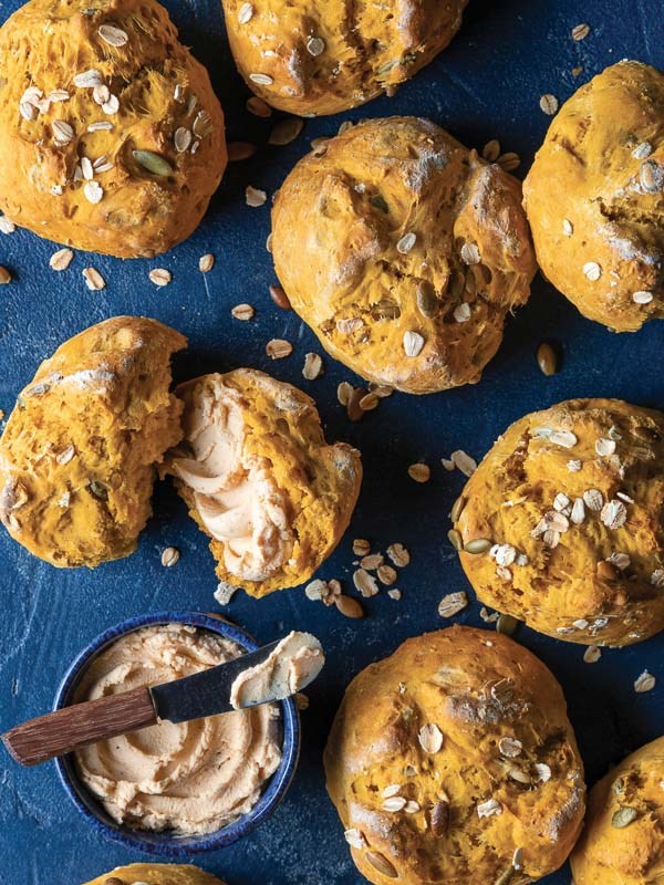 Pumpkin soda bread rolls