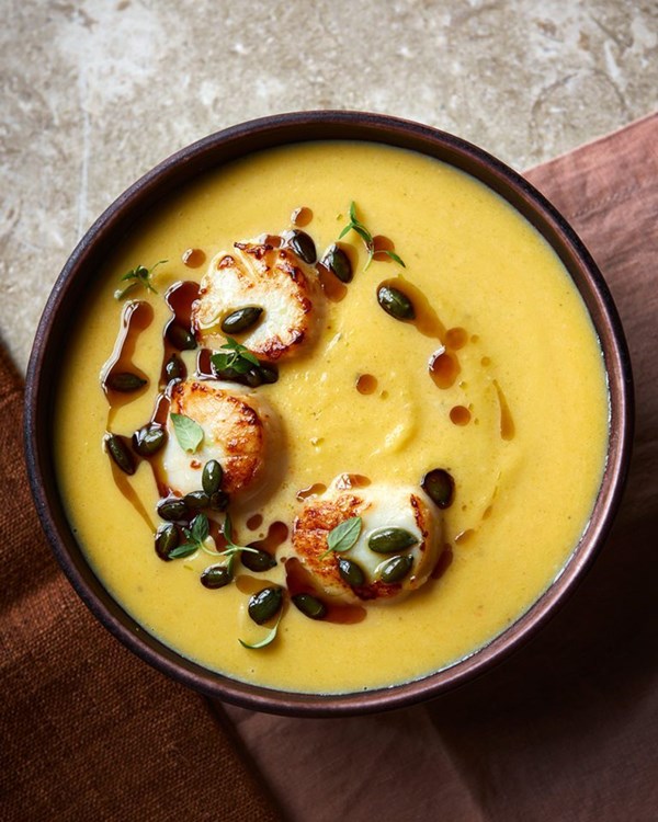 Pumpkin soup with fried scallops