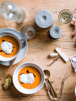 Pumpkin soup with ginger milk