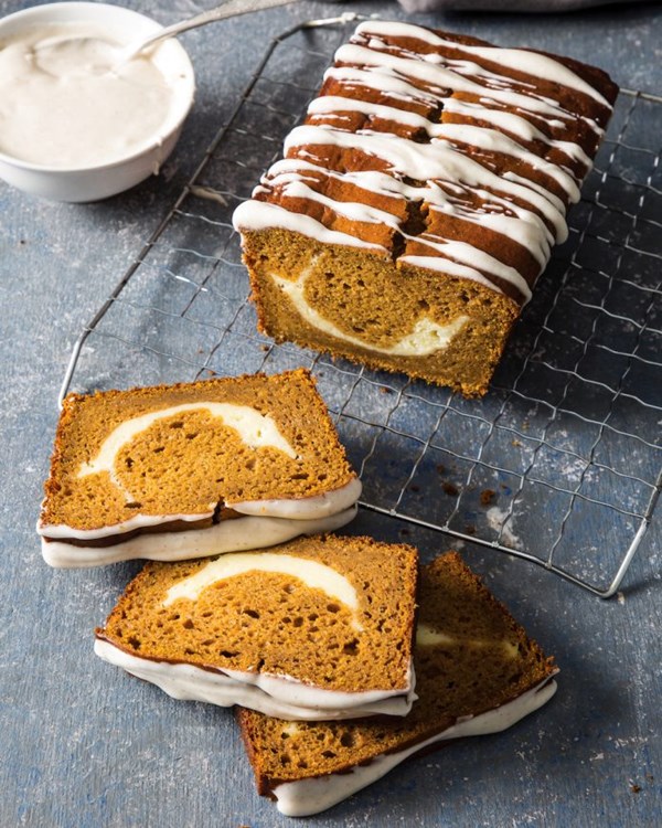 Pumpkin spice bread with cream cheese swirl [pumpkin spice glaze]