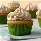 Pumpkin spice cupcakes with cream cheese frosting