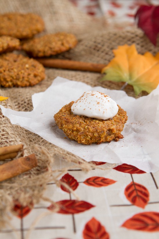 Pumpkin spice quinoa breakfast cookies