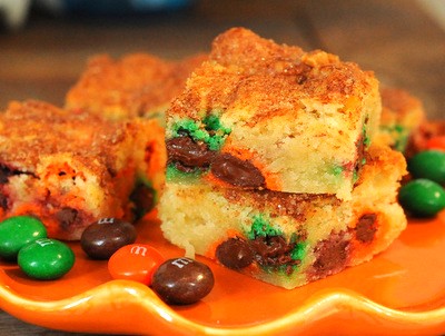 Pumpkin spice snickerdoodle blondies