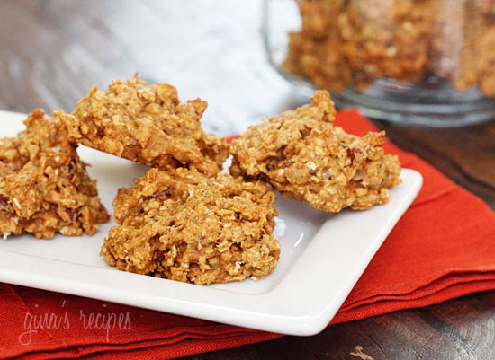 Pumpkin spiced oatmeal pecan cookies