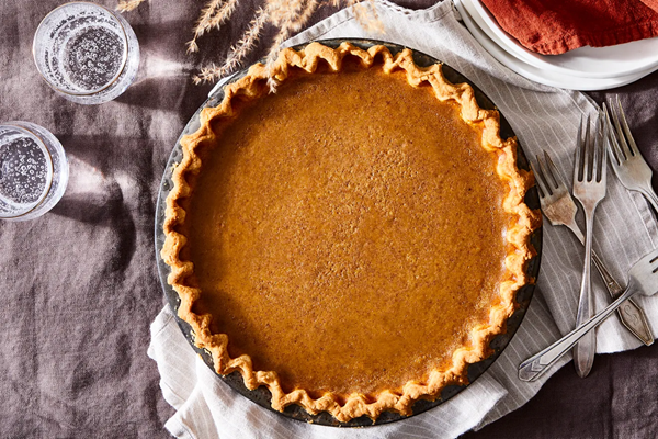Pumpkin sugar pie with cookie crust