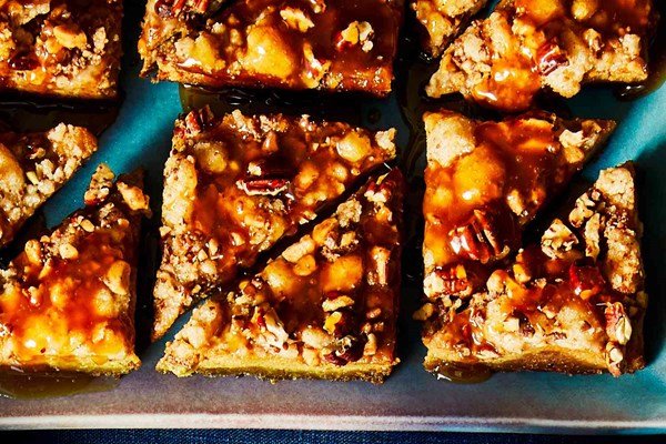 Pumpkin-toffee bars