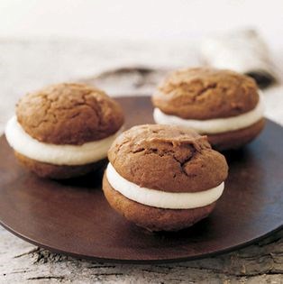 Pumpkin whoopie pies with cream cheese filling