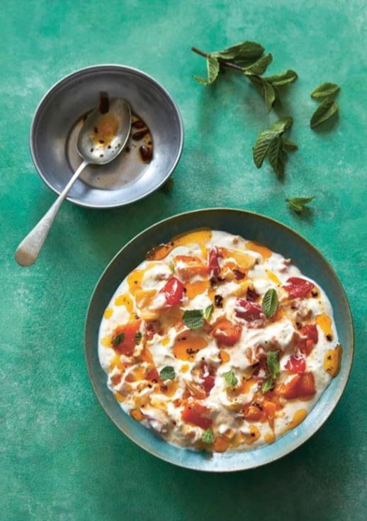 Pumpkin with garlic yogurt (Kadoo ka raita)