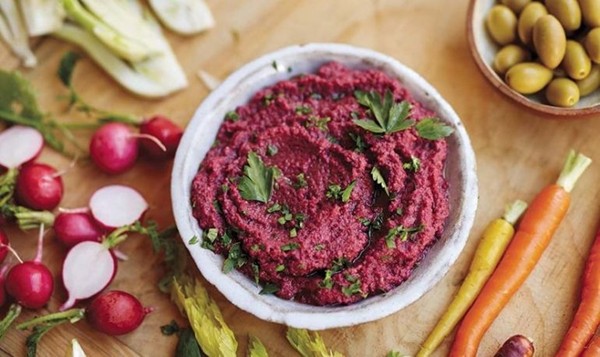 purple cauliflower hummus