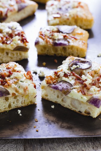Purple potato and pancetta pizza