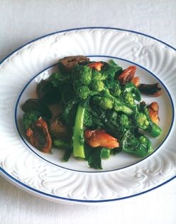 Purple-sprouting broccoli tart with Beenleigh blue