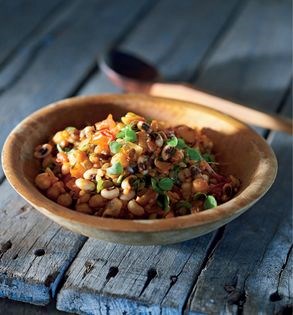 Purslane and ancient grains stew (Pirpirim aşi)