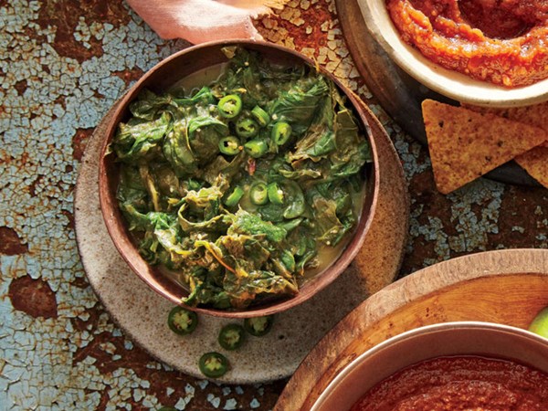 Purslane in green salsa