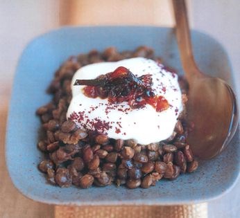 Puy lentil, red onion and yoghurt salad