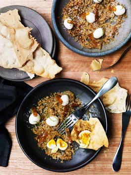 Quail eggs with braised onions and bottarga