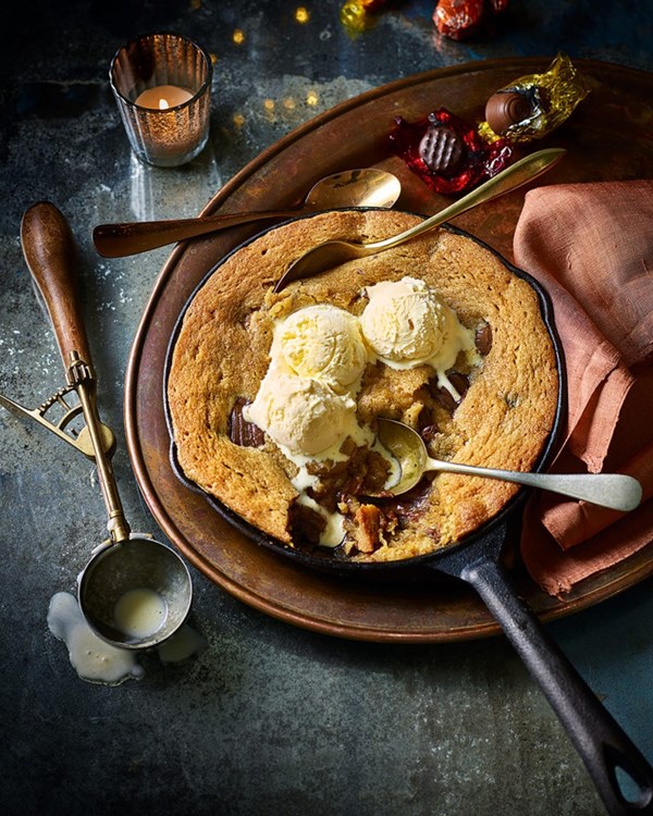 Quality Street or Roses pan cookie with ice cream