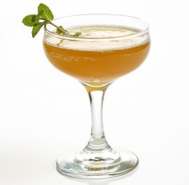 Queen bee mojito