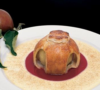 Queen's apple