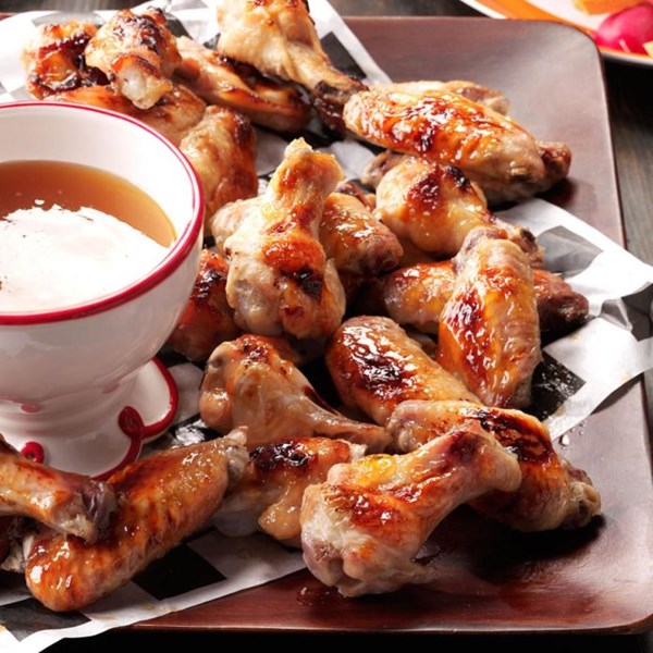 Quentin's peach-bourbon wings