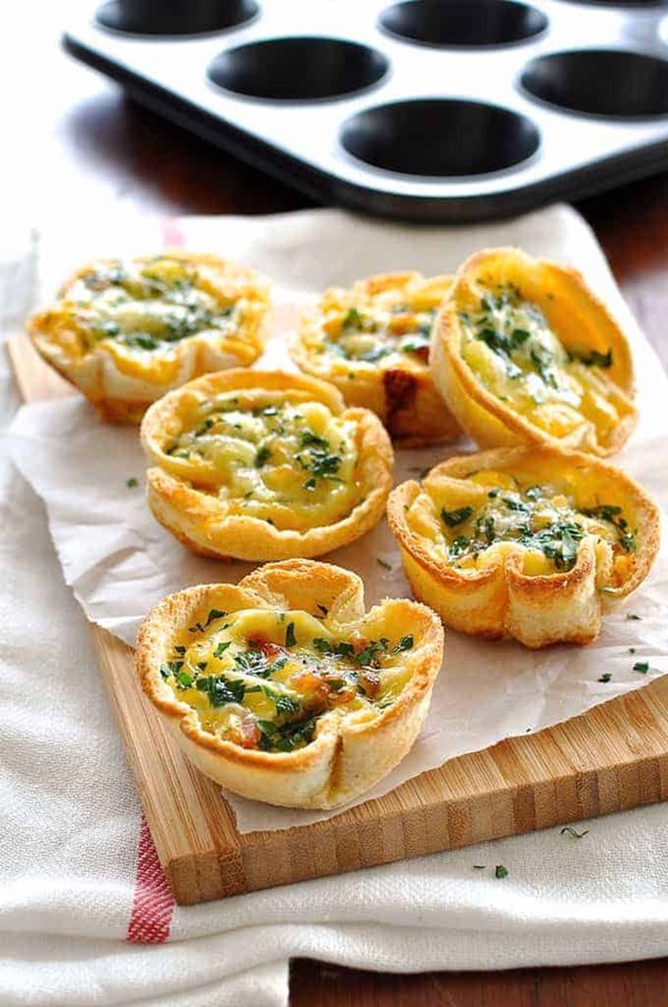 Quiche toast cups
