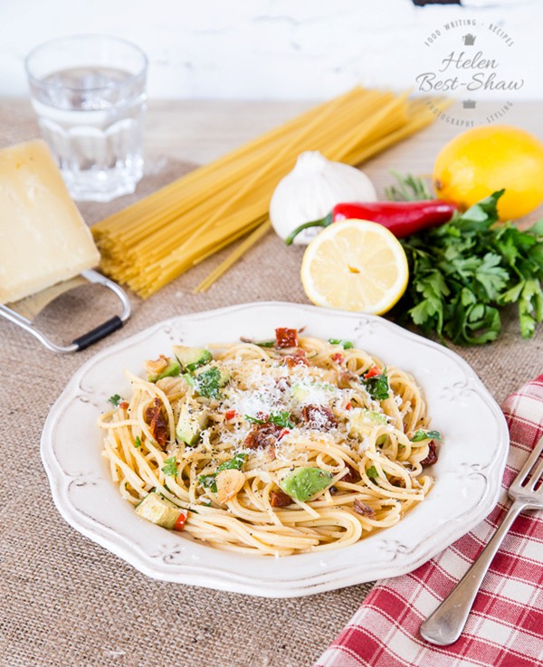 Quick and easy chilli and anchovy pasta