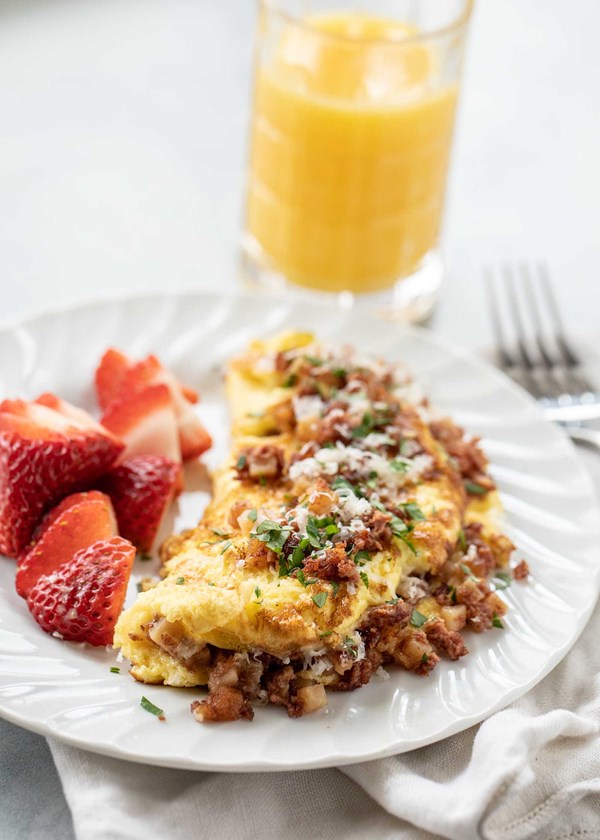 Quick and easy corned beef omelet