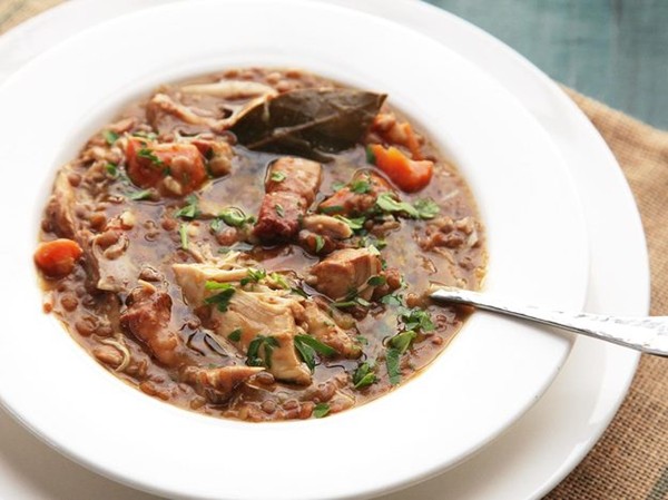 Quick and easy pressure cooker chicken, lentil, and bacon stew with carrots