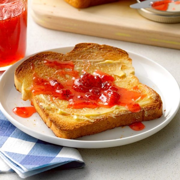 Quick and easy strawberry jam